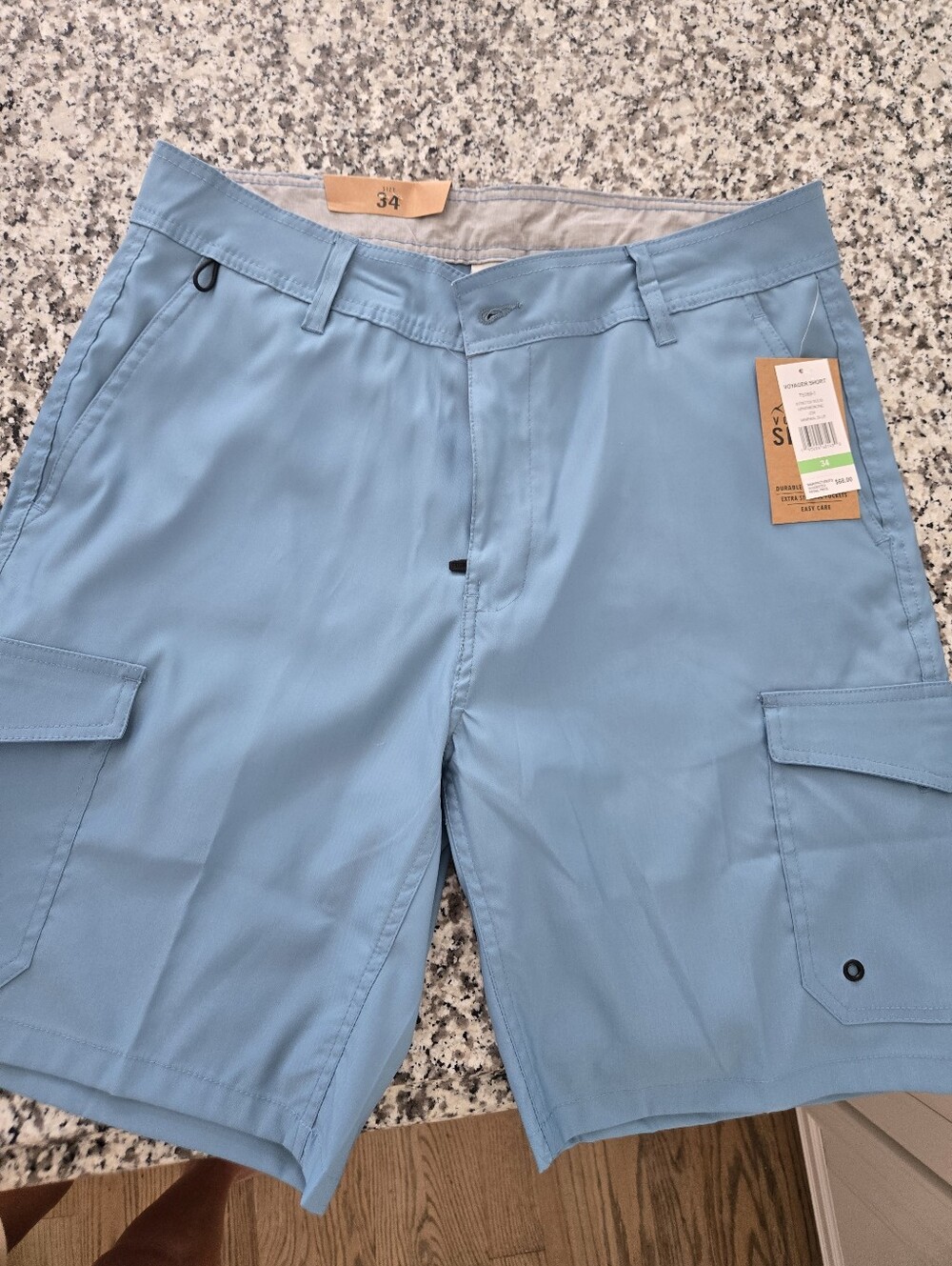 Light Blue Men's Cargo Shorts with Multiple Utility Pockets